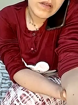 Snapshot of ShadiaStar chatting on March 3, 2025, 2:36 am ShadiaStar online show from March 3, 2025, 2:36 am