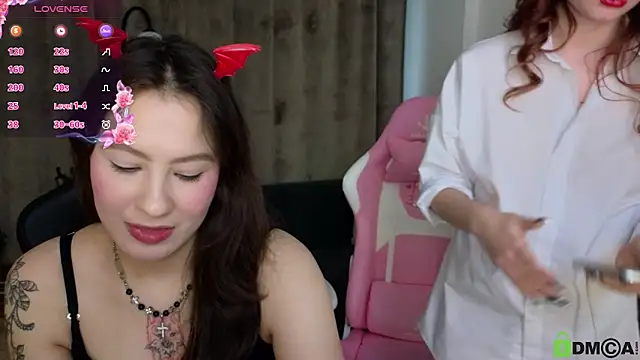 Snapshot of Sonya_Glen chatting on February 10, 2025, 1:33 pm Sonya Glen online show from February 10, 2025, 1:33 pm