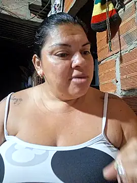 chubby sexy big tits online show from February 21, 2025, 11:01 am
