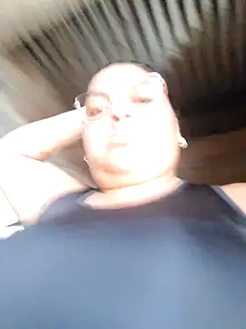 chubby sexy big tits online show from February 25, 2025, 8:41 pm