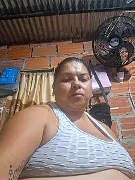 chubby sexy big tits online show from March 5, 2025, 1:31 am