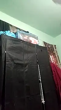 Snapshot of SiperoXxX chatting on January 11, 2025, 12:01 am SiperoXxX online show from January 11, 2025, 12:01 am