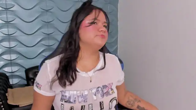 Snapshot of natasha_adams22 chatting on February 11, 2025, 1:20 am natasha adams22 online show from February 11, 2025, 1:20 am