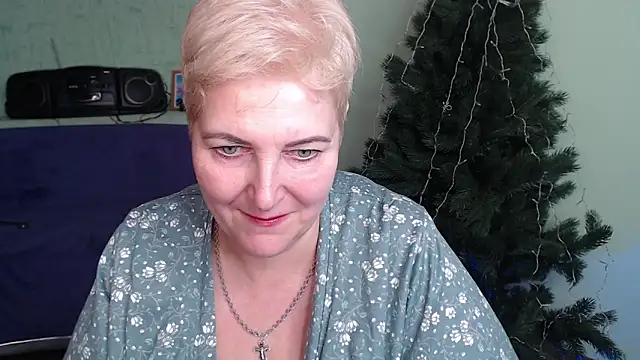Snapshot of Sandra_Snow chatting on December 27, 2024, 1:11 am Sandra Snow online show from December 27, 2024, 1:11 am
