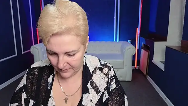 Snapshot of Sandra_Snow chatting on January 27, 2025, 2:24 pm Sandra Snow online show from January 27, 2025, 2:24 pm