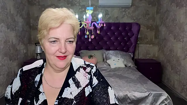 Snapshot of Sandra_Snow chatting on February 7, 2025, 8:31 pm Sandra Snow online show from February 7, 2025, 8:31 pm