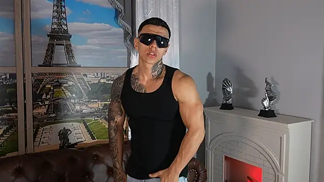 Snapshot of Flynn_Riider chatting on May 24, 2026, 2:33 pm Flynn Riider online show from May 24, 2026, 2:33 pm