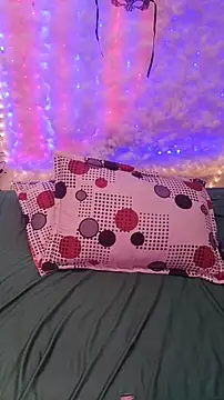 Sweety-Cat online show from November 6, 2025, 8:54 pm