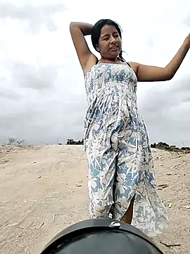 Danna-linyi online show from March 23, 2026, 8:02 pm