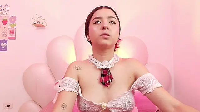 zoewillian online show from March 14, 2026, 1:23 am