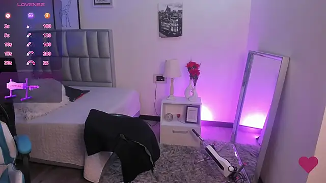 Aurora Hotson online show from February 19, 2025, 12:46 am