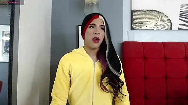  Natassia Dreams online show from January 18, 2025, 11:44 pm