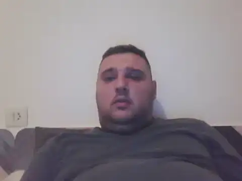  revianzip1 online show from February 17, 2025, 7:21 pm