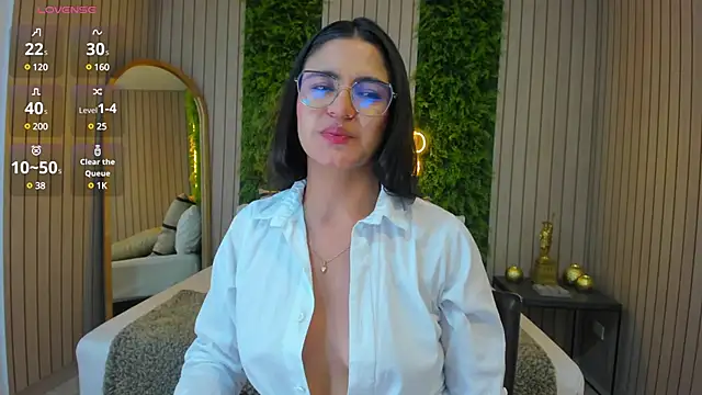 StefaBrown online show from March 12, 2025, 6:22 pm