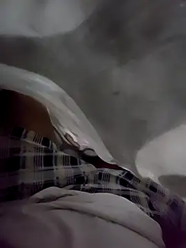 Sam123a online show from April 15, 2026, 7:10 pm