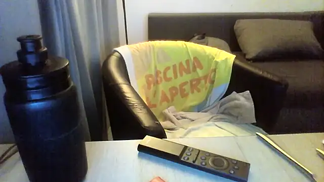 Avamereandmikel online show from September 9, 2025, 11:48 pm