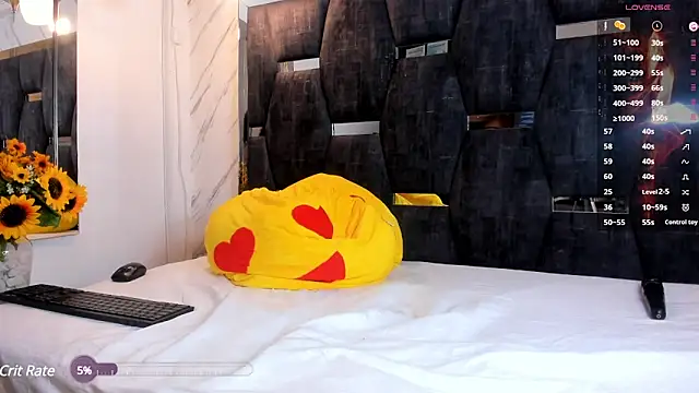 AlazSanna1 online show from March 14, 2025, 7:44 pm