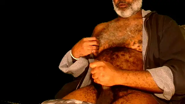 sinnernoir online show from January 13, 2025, 9:30 am