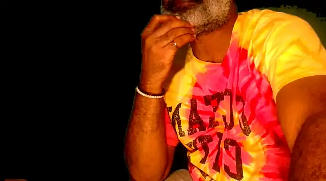 sinnernoir online show from January 17, 2025, 9:28 pm