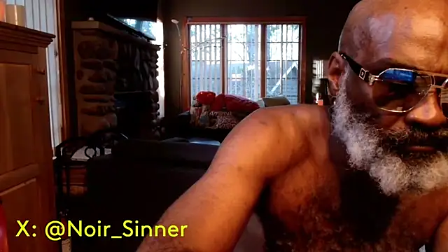 sinnernoir online show from September 18, 2025, 10:01 pm