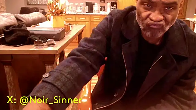 sinnernoir online show from November 4, 2025, 4:33 am