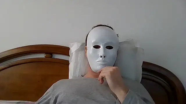 ItalStall online show from March 4, 2025, 10:13 am