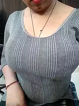 Snapshot of Cute-Anamika50 chatting on February 14, 2025, 11:53 am Cute-Anamika50 online show from February 14, 2025, 11:53 am