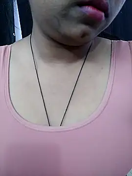 Snapshot of Cute-Anamika50 chatting on March 3, 2025, 4:03 am Cute-Anamika50 online show from March 3, 2025, 4:03 am