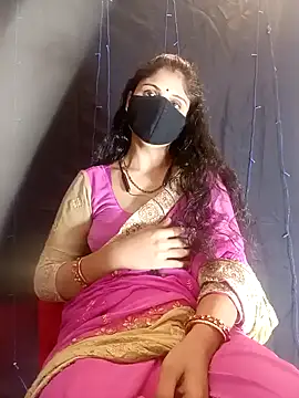 Cute-Aadhvita online show from January 4, 2025, 7:45 am