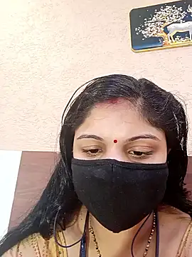 Cute-Aadhvita online show from December 5, 2025, 1:47 am