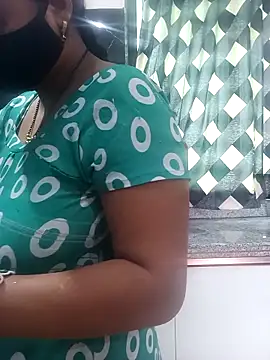 Cute-Aadhvita online show from March 23, 2026, 7:56 am