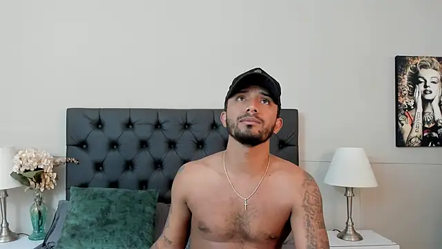 Robin Rief online show from September 24, 2025, 4:38 am