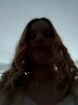 NicoleCut online show from January 23, 2025, 2:17 pm