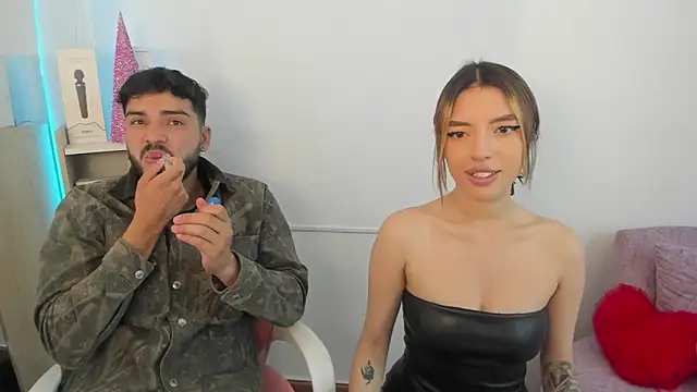 savage sweethearts online show from December 26, 2024, 3:42 pm