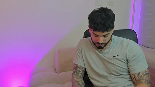 savage sweethearts online show from September 14, 2025, 12:54 am