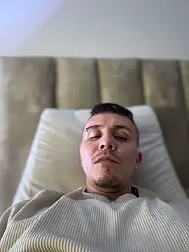 adam-rivera online show from April 13, 2026, 4:40 am