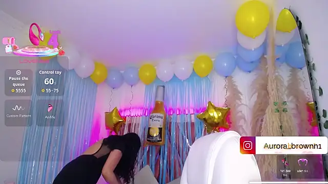 Aurora Brownn online show from September 27, 2025, 4:39 am