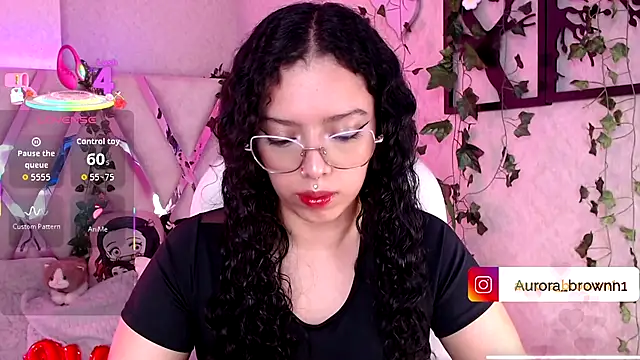 Aurora Brownn online show from November 20, 2025, 4:23 am