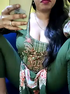 Haniya-143 online show from October 27, 2025, 1:09 am