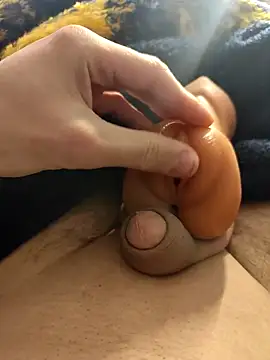 ariel-rick online show from November 11, 2025, 4:29 pm