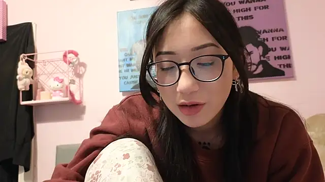 tokyobaby online show from February 10, 2025, 3:57 am