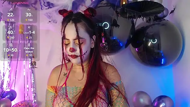 Snapshot of LatinasGoddesses_ chatting on October 13, 2025, 3:17 am LatinasGoddesses online show from October 13, 2025, 3:17 am