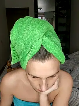 Magic  smile online show from February 6, 2025, 12:05 pm