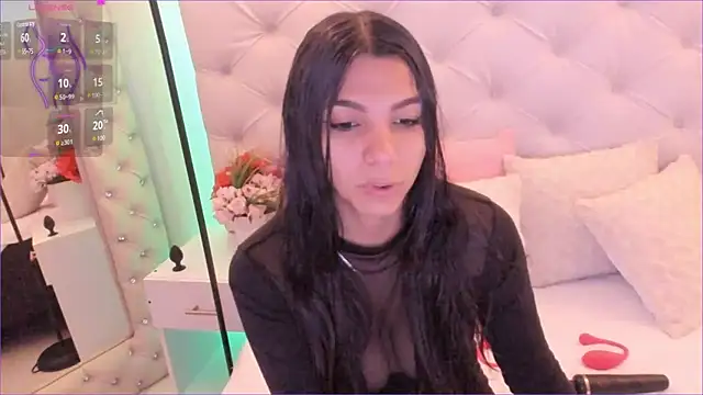 anchela-garcia1 online show from March 4, 2025, 12:12 pm