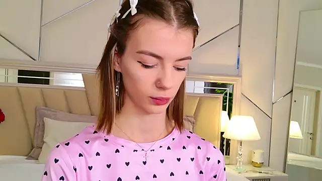 MeganMour online show from November 11, 2025, 5:02 pm