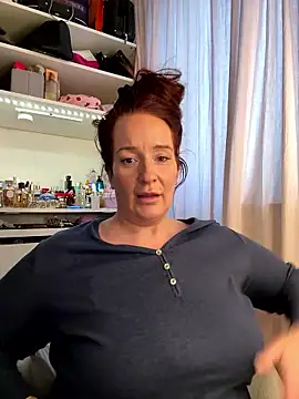 Engel mia online show from January 10, 2026, 1:46 pm