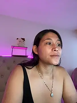 mariana 21x online show from January 18, 2025, 1:08 pm