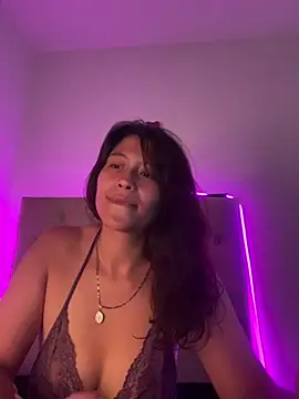 mariana 21x online show from January 24, 2025, 12:31 pm