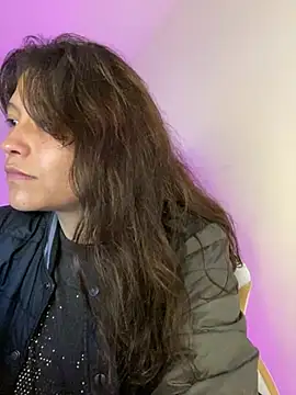 mariana 21x online show from January 25, 2025, 12:58 pm