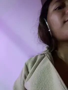 mariana 21x online show from February 18, 2025, 12:28 pm